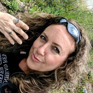 Meet your Posher, Cindy